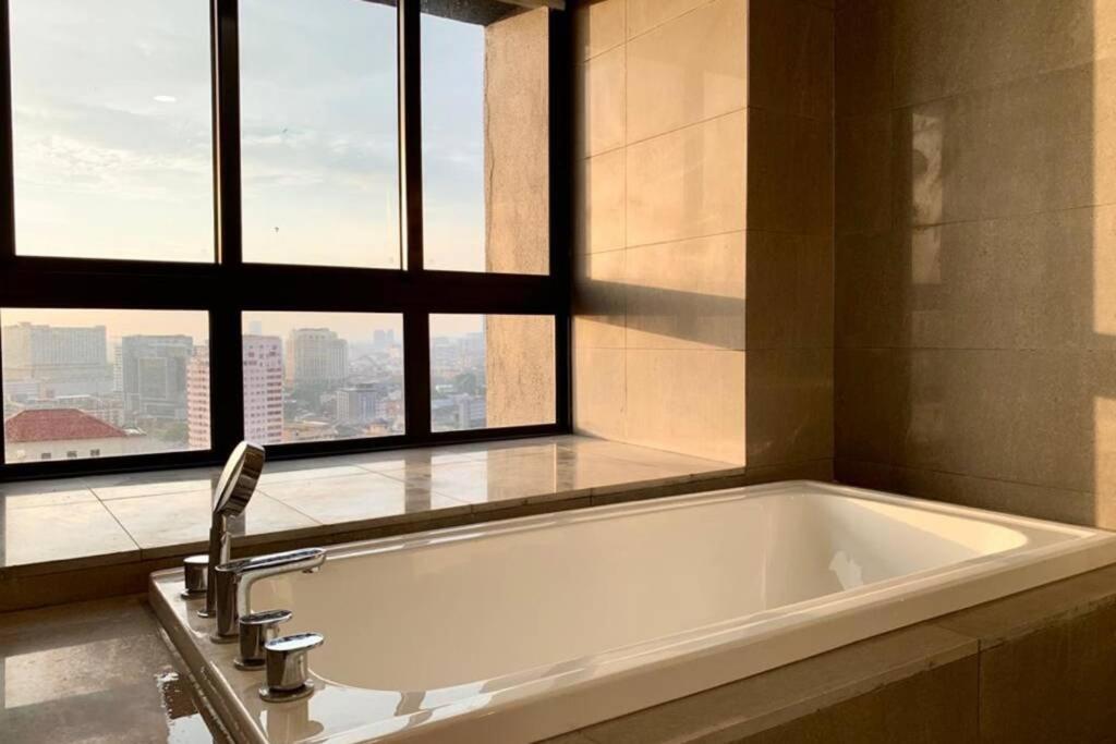Imperio,Res - Melaka Raya -- Comfy -- Sunset View Apartment Luaran gambar